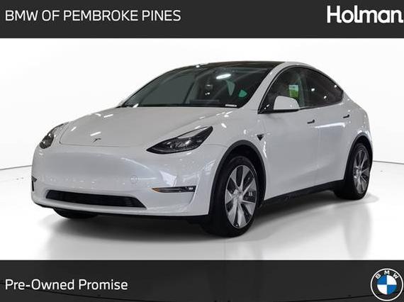 TESLA MODEL Y 2022 7SAYGAEE8NF523304 image